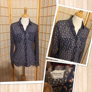 Aeropostale sz L Floral Button down